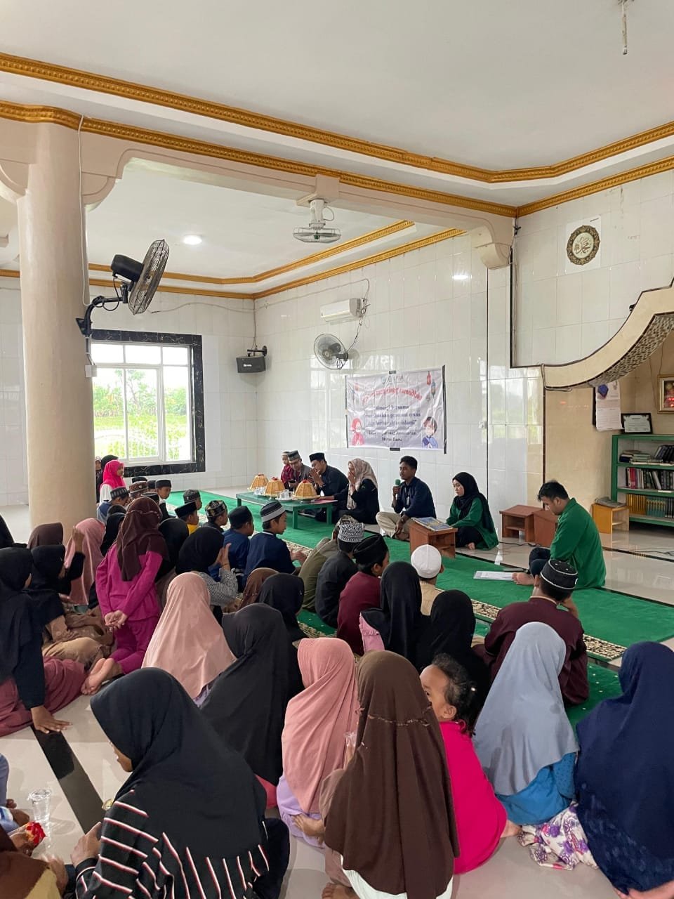 Mahasiswa KKN UIN Alauddin Makassar Ciptakan Momen Berkesan dengan Festival Ramadan 5 Mahasiswa KKN UIN Alauddin Makassar Ciptakan Momen Berkesan dengan Festival Ramadan