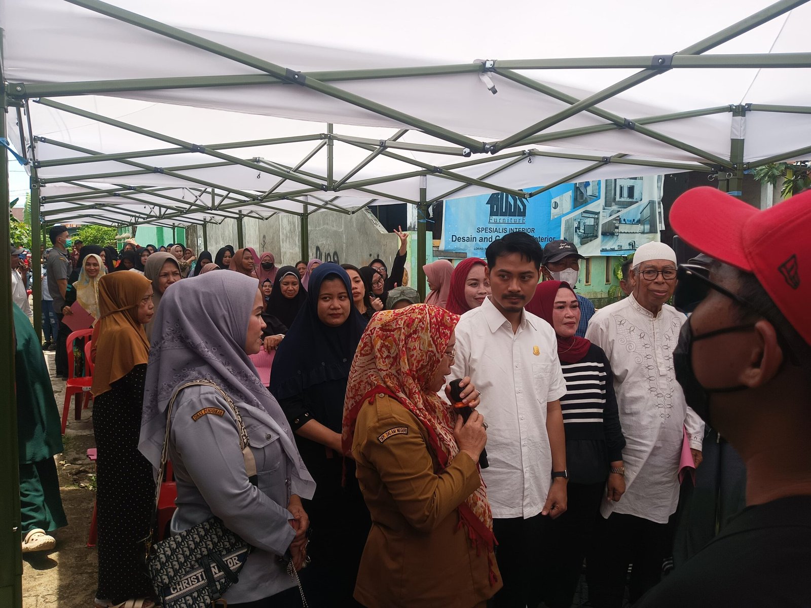 dr Udin Reses di Biringkanayya, Janji Suarakan Semua Keluhan Warga 9 dr Udin Reses di Biringkanayya, Janji Suarakan Semua Keluhan Warga