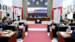 Rapat-paripurna-DPRD-Gowa