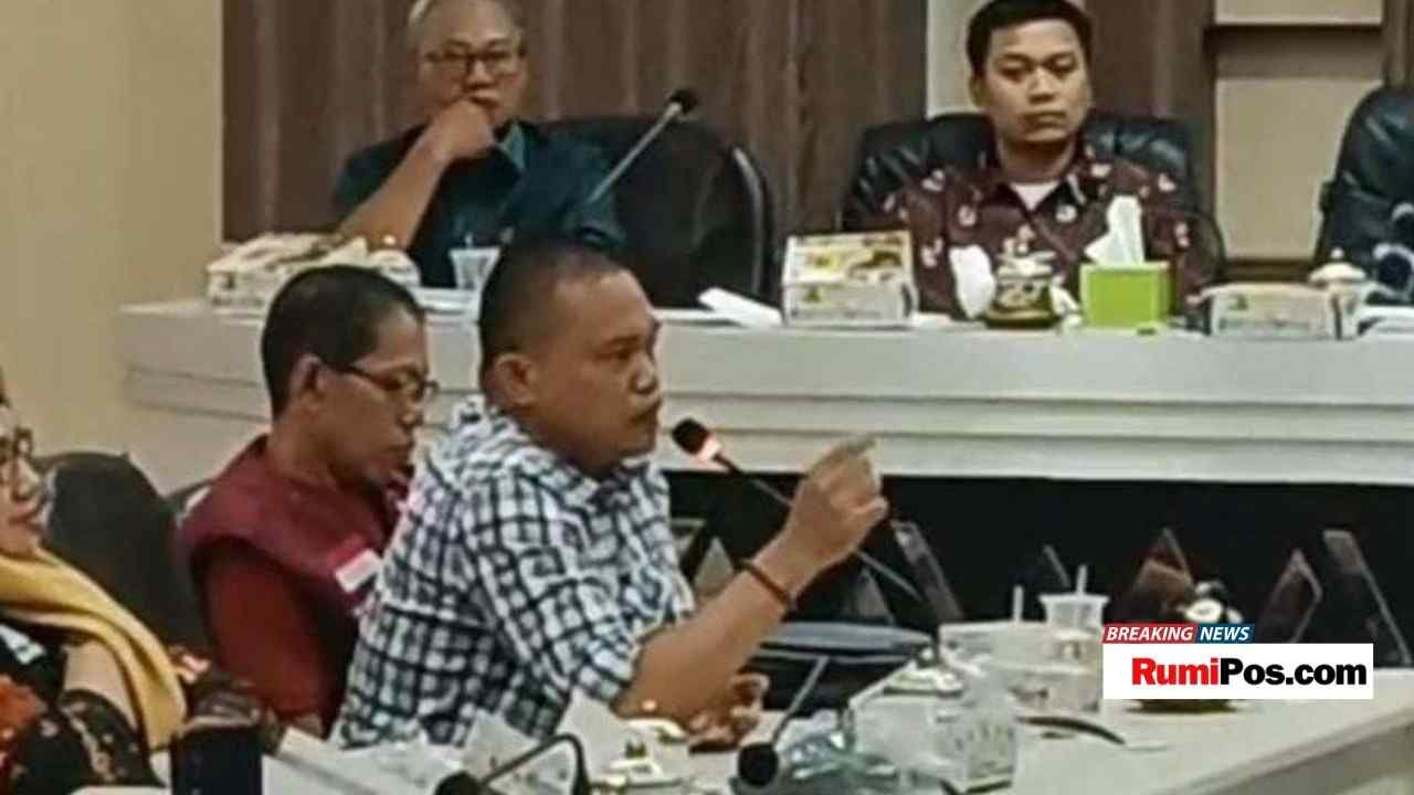 UMKM Konveksi Makassar Keluhkan Proses Lelang Seragam Gratis, Minta Akses Lebih Adil 7 UMKM Konveksi Makassar Keluhkan Proses Lelang Seragam Gratis, Minta Akses Lebih Adil