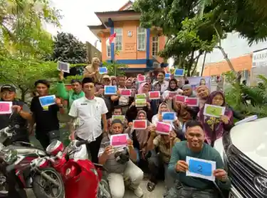 Lurah Ahmad Jujur Latif Saksikan Pencabutan Nomor Urut Calon RT/RW di Wala-Walaya Tallo