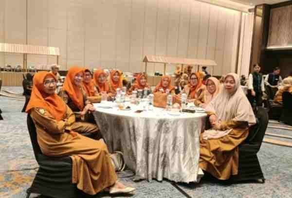 Kepala Sekolah SD Se-Ujung Tanah Tunjukkan Komitmen Majukan Pendidikan di Rakor Disdik Makassar 1 Kepala Sekolah SD Se-Ujung Tanah Tunjukkan Komitmen Majukan Pendidikan di Rakor Disdik Makassar