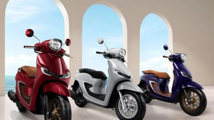 New Honda Stylo 160 Desain Retro dengan Mesin 160cc Performah