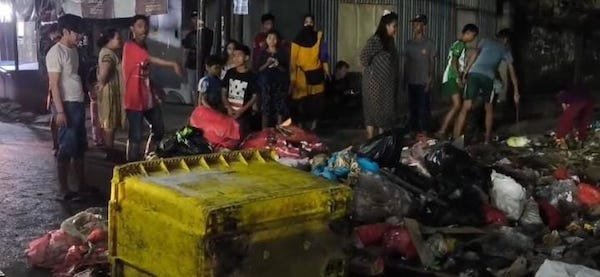 Sampah Tak Diangkut Sepekan, Warga Bonto‑Bontoa Gowa Blokade Jalan