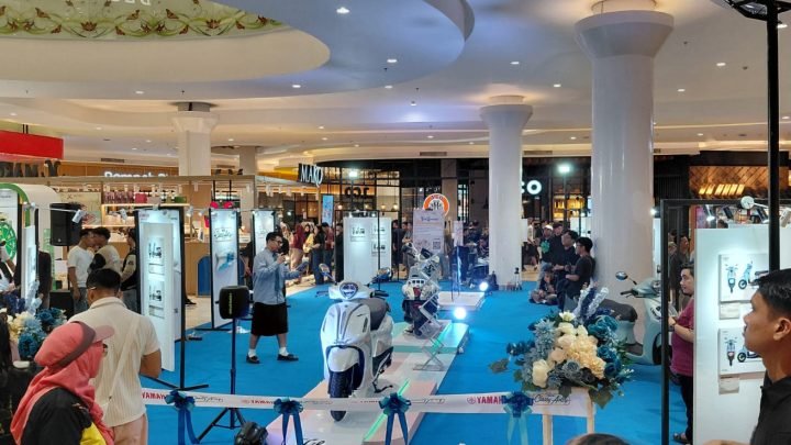 Yamaha Pamerkan 50 Karya Seni Pilihan Nasional di TSM Makassar selama 14 Hari 1 Yamaha Pamerkan 50 Karya Seni Pilihan Nasional di TSM Makassar selama 14 Hari