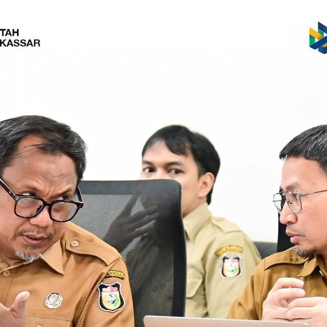 Dakhlan, Sekretaris, dan Bidang Anggaran BPKAD Makassar Ikuti Rapat Banggar