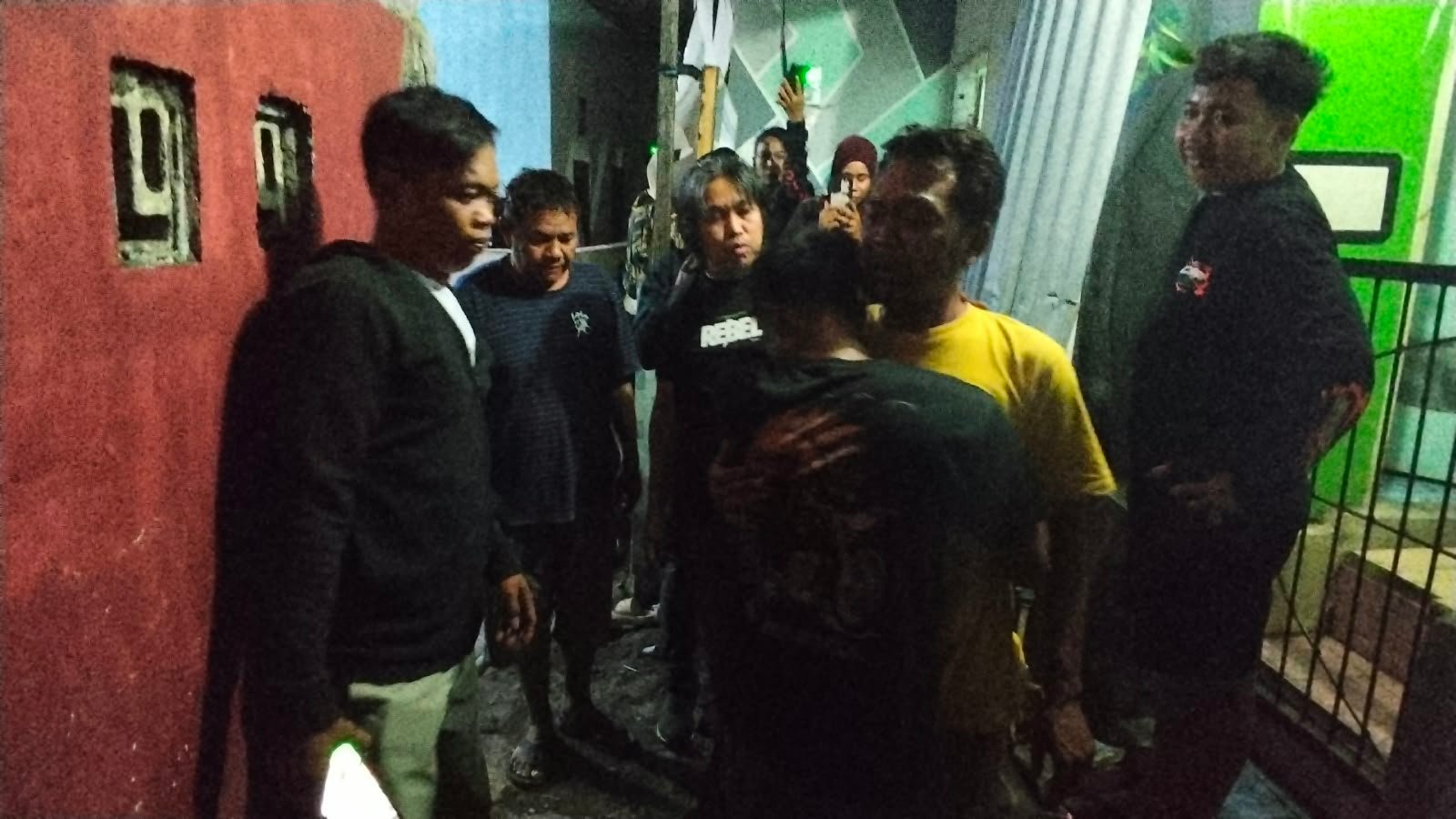 Minta Gaji Malah Dipukul, Buruh di Makassar Tikam Mandor Hingga Tewas 1 Minta Gaji Malah Dipukul, Buruh di Makassar Tikam Mandor Hingga Tewas