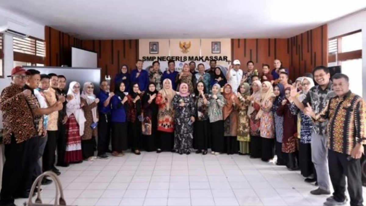 MKKS SMPN Kota Makassar Bahas UKS BRAIN EVO di SMPN 8