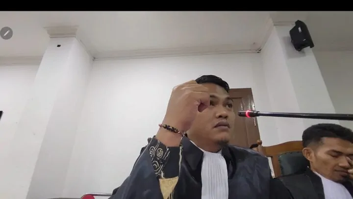 Oknum Guru di Jeneponto Tersangka Penganiayaan Murid, Penasehat Hukum Minta Ditahan 1 Oknum Guru di Jeneponto Tersangka Penganiayaan Murid, Penasehat Hukum Minta Ditahan