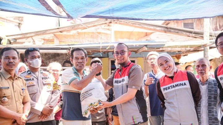 Pertamina Patra Niaga Regional Sulawesi Salurkan 2.000 Paket Sembako untuk Warga Prasejahtera 1 Pertamina Patra Niaga Regional Sulawesi Salurkan 2.000 Paket Sembako untuk Warga Prasejahtera