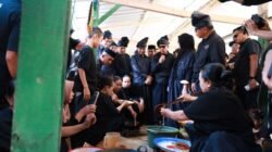 Ritual Andingingi Melauhi Pembukaan Festival Pinisi Keempat 2026 di Bulukumba