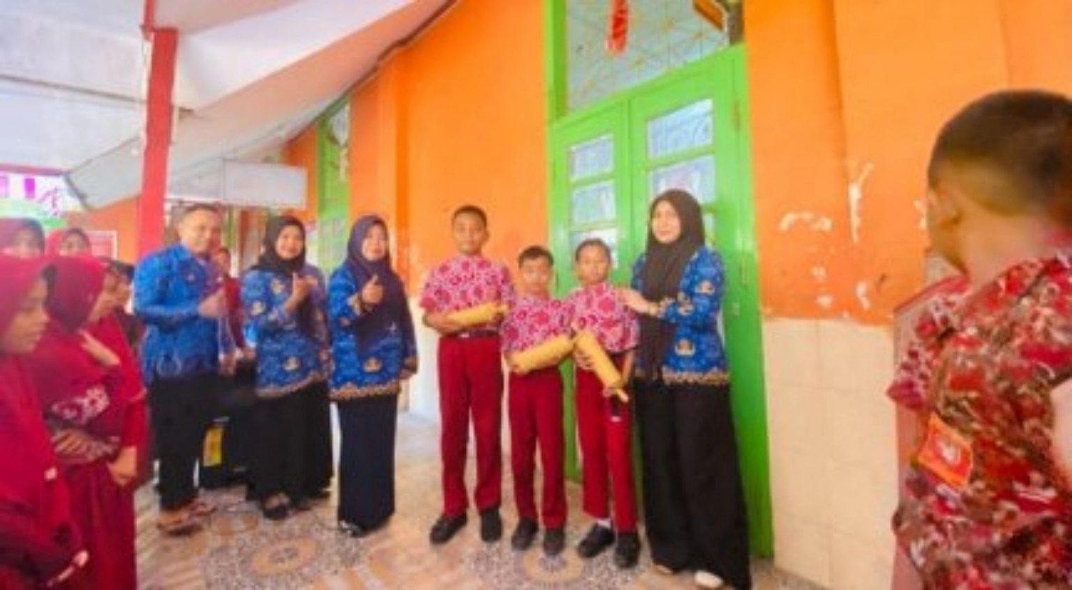 SDN Pattingaloang Apresiasi 3 Siswa pada Hari Kesaktian Pancasila 1 SDN Pattingaloang Apresiasi 3 Siswa pada Hari Kesaktian Pancasila